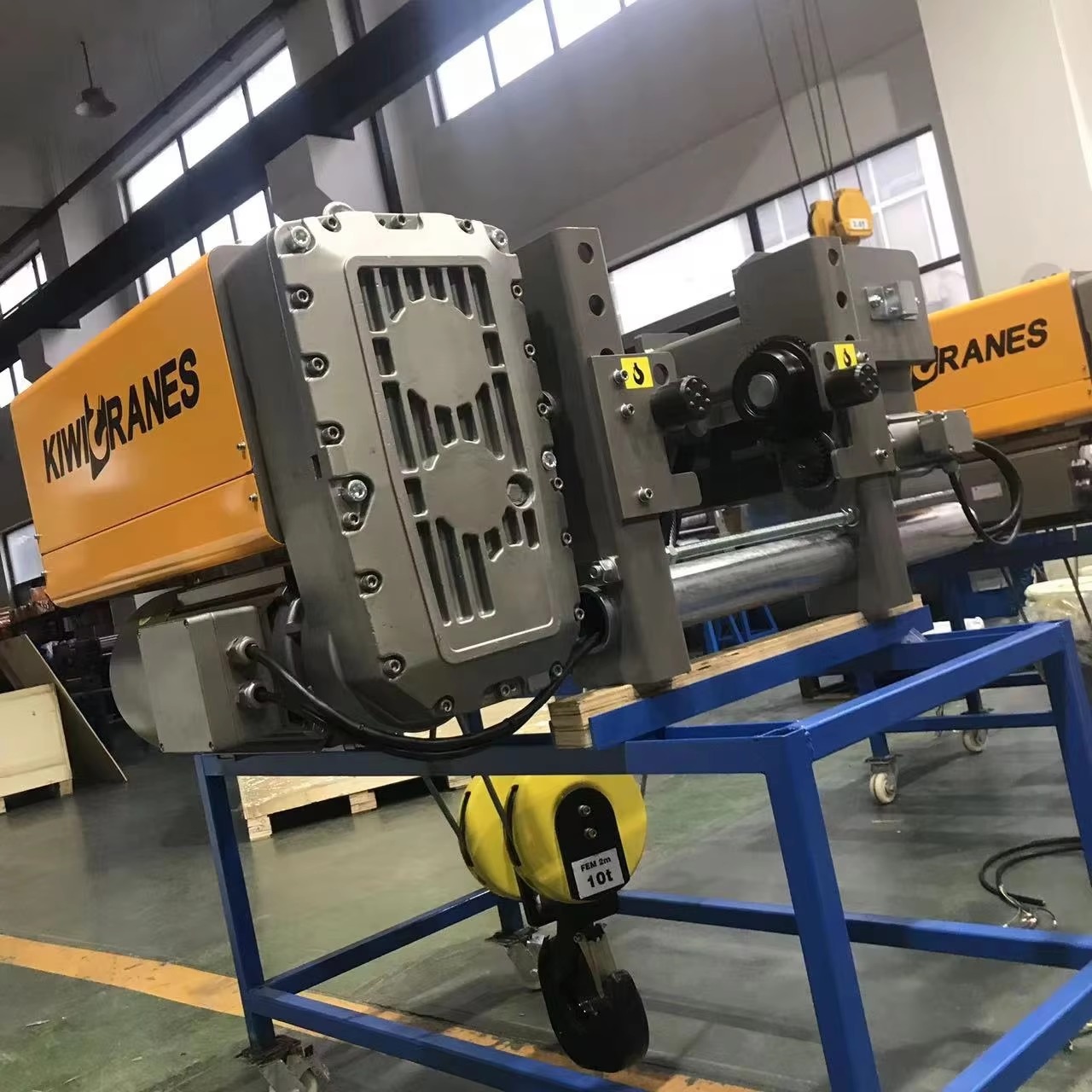 10ton 6m Single Girder Low Headroom Electric Wire Rope Hoist video